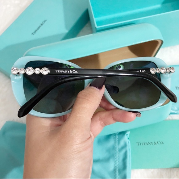 New with box. Authentic. Beautiful color. - Picture 2 of 7